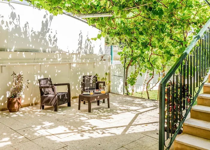 Portugal Active Bandeira Retreat