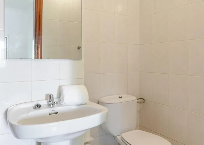 Portugal Active Bandeira Retreat Gasthof